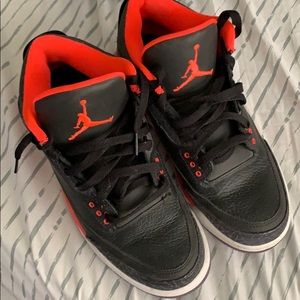 Air Jordan 3 Retro Crimson